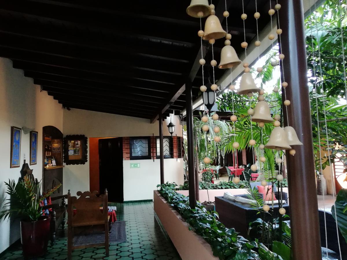 Hotel Ciudad Vieja Guatemala-Stadt Exterior foto