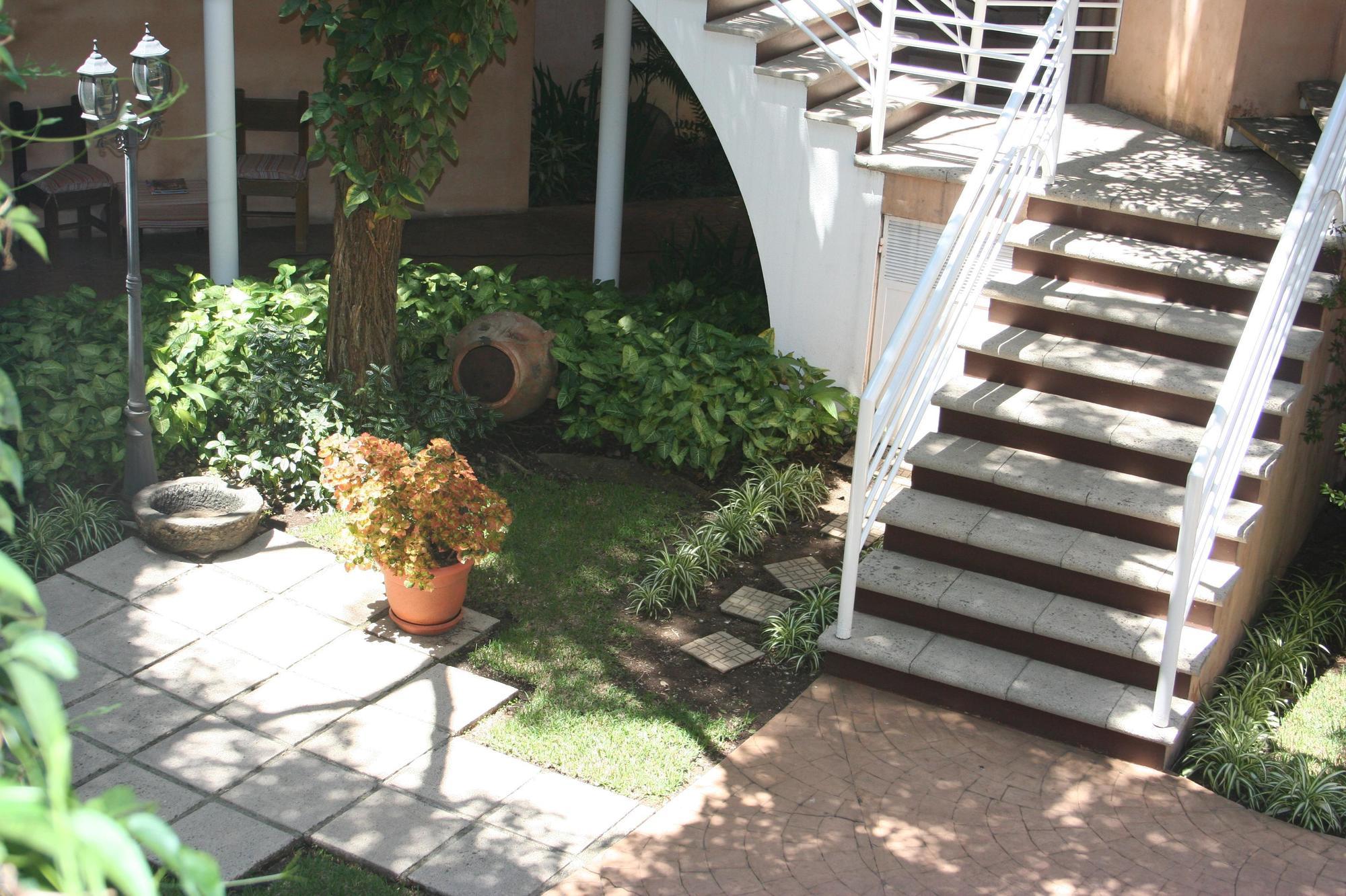 Hotel Ciudad Vieja Guatemala-Stadt Exterior foto