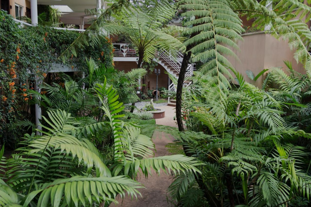 Hotel Ciudad Vieja Guatemala-Stadt Exterior foto